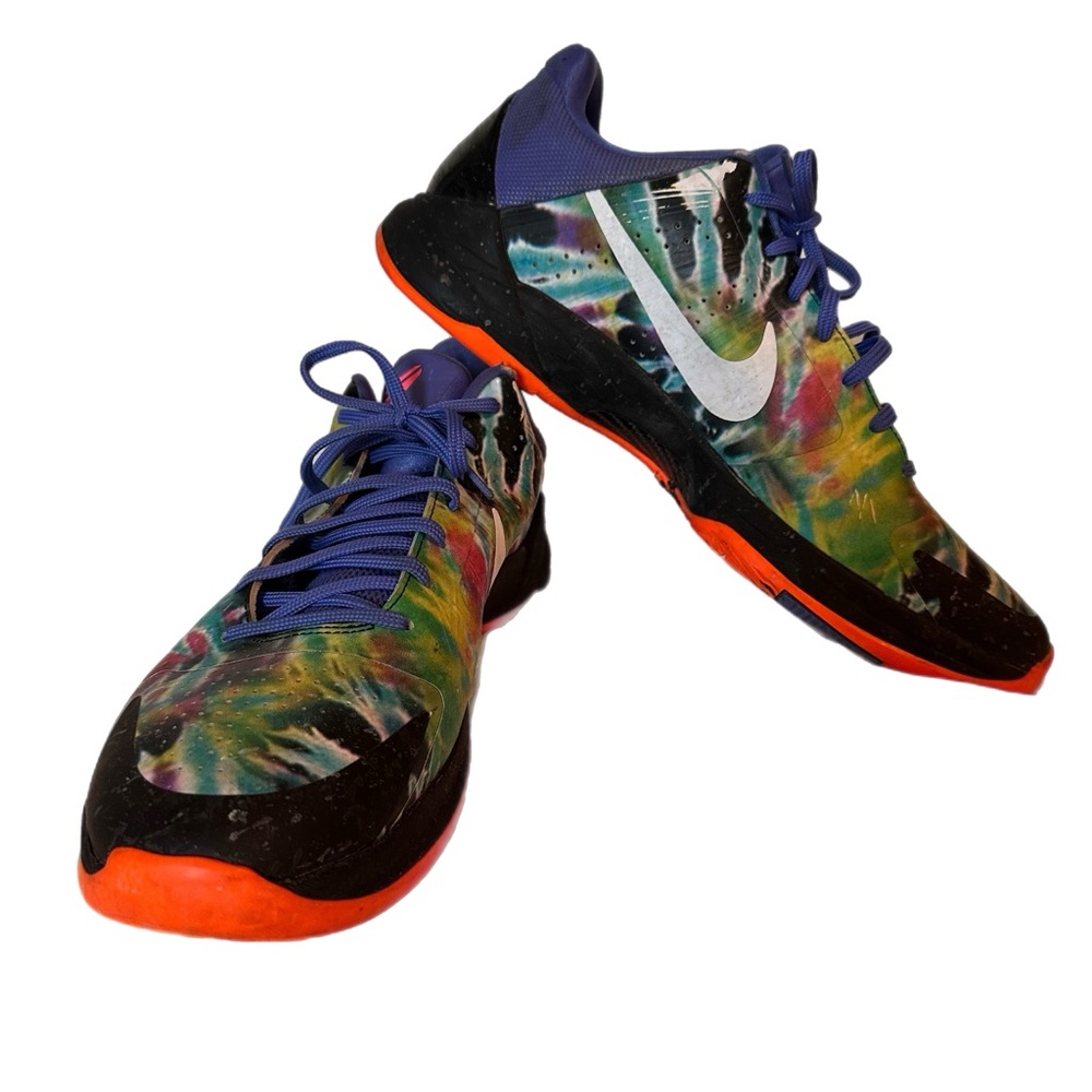 Kobe 5’s EYBL Player Edition Exclusive.